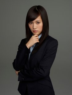 Maeda Atsuko (Eight Ranger 2)