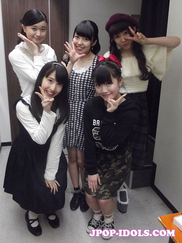 Inaba Misaki, Yamaguchi Rie, Saito Kisaki, Ebihara Yuka, Shigemoto Eru (Idol College)