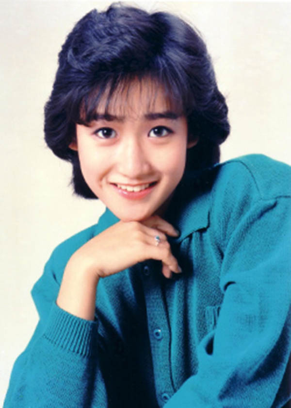 Okada Yukiko (岡田有希子)